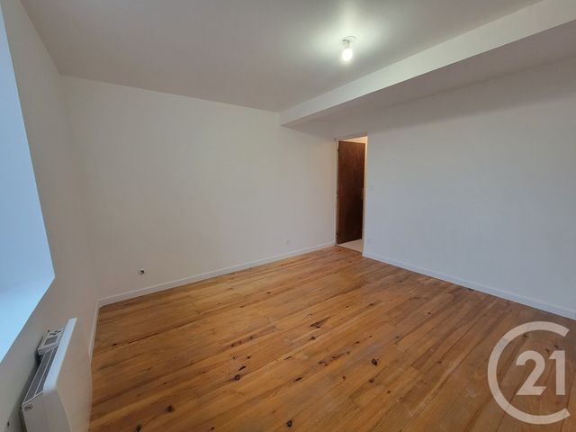 Maison &agrave; louer - 5 pi&egrave;ces - 96,02 m2 - Martres Tolosane - 31 - MIDI-PYRENEES