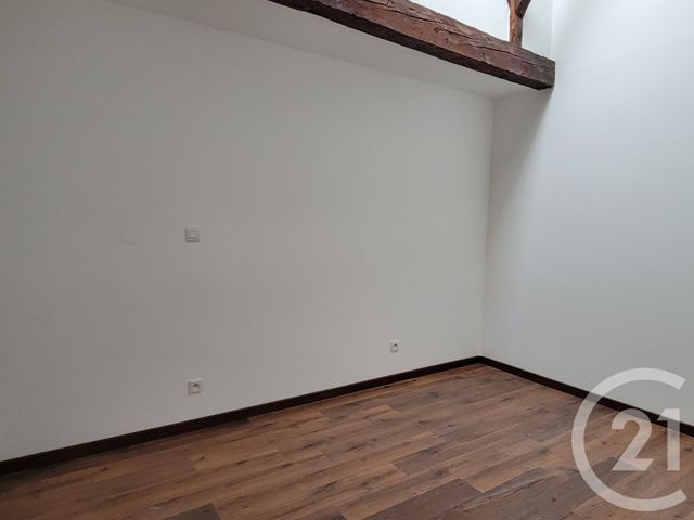 Appartement T4 &agrave; louer - 4 pi&egrave;ces - 84,05 m2 - Cazeres - 31 - MIDI-PYRENEES
