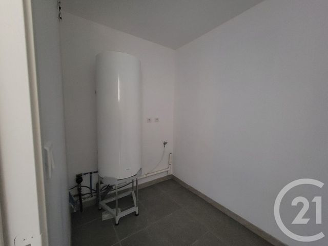 Appartement Duplex &agrave; louer - 4 pi&egrave;ces - 75,30 m2 - Cazeres - 31 - MIDI-PYRENEES