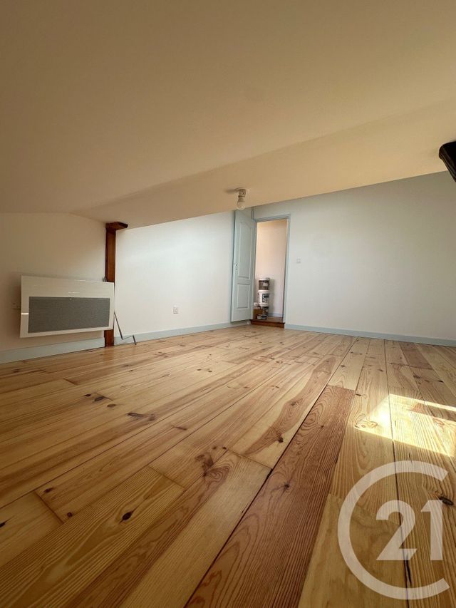 Appartement T1 &agrave; louer - 3 pi&egrave;ces - 64,25 m2 - Montesquieu Volvestre - 31 - MIDI-PYRENEES