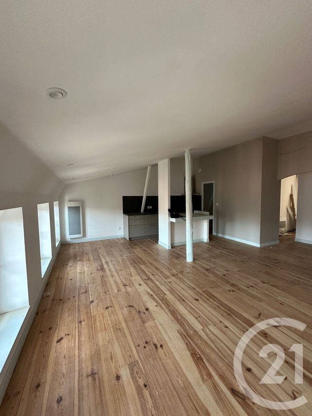 Appartement T1 &agrave; louer - 3 pi&egrave;ces - 64,25 m2 - Montesquieu Volvestre - 31 - MIDI-PYRENEES