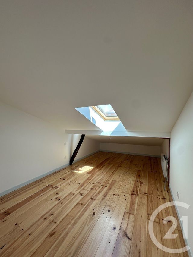 Appartement T1 &agrave; louer - 3 pi&egrave;ces - 64,25 m2 - Montesquieu Volvestre - 31 - MIDI-PYRENEES
