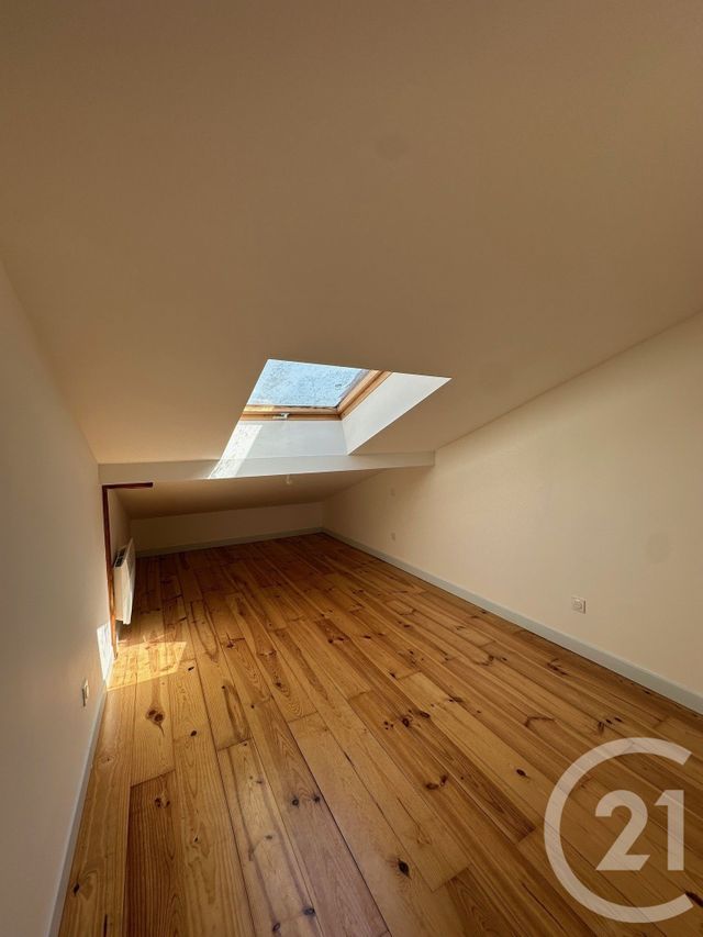 Appartement T1 &agrave; louer - 3 pi&egrave;ces - 64,25 m2 - Montesquieu Volvestre - 31 - MIDI-PYRENEES