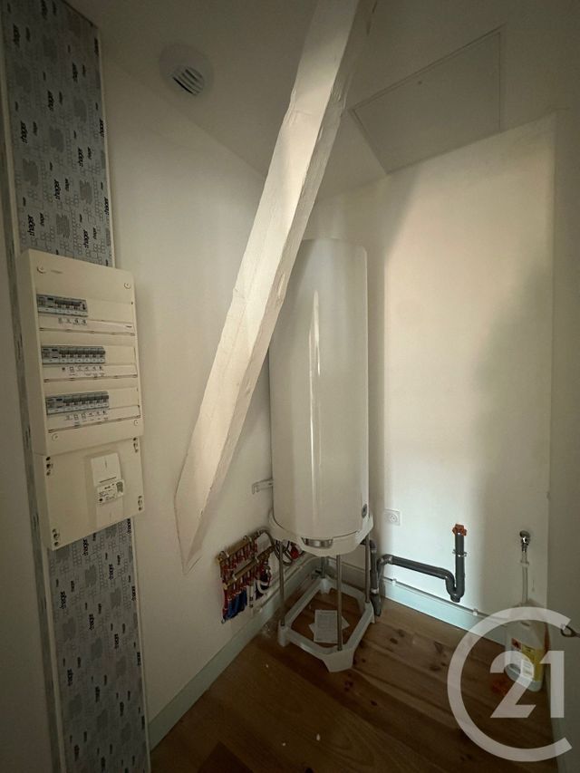 Appartement T1 &agrave; louer - 3 pi&egrave;ces - 64,25 m2 - Montesquieu Volvestre - 31 - MIDI-PYRENEES