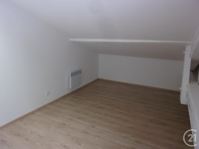 Appartement T5 &agrave; louer - 5 pi&egrave;ces - 118,22 m2 - Cazeres - 31 - MIDI-PYRENEES