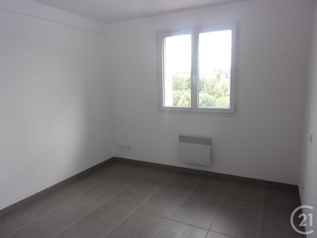 Appartement T5 &agrave; louer - 5 pi&egrave;ces - 118,22 m2 - Cazeres - 31 - MIDI-PYRENEES