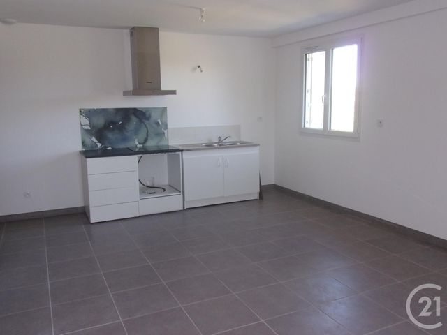 Appartement T5 &agrave; louer - 5 pi&egrave;ces - 118,22 m2 - Cazeres - 31 - MIDI-PYRENEES