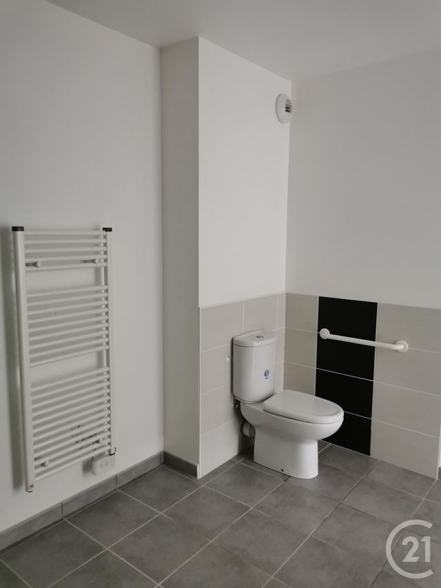 Appartement T2 &agrave; louer - 2 pi&egrave;ces - 51,05 m2 - Rieumes - 31 - MIDI-PYRENEES