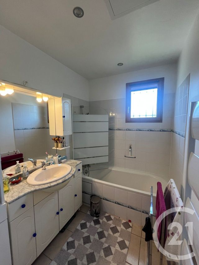 Maison &agrave; louer - 4 pi&egrave;ces - 85,70 m2 - Cazeres - 31 - MIDI-PYRENEES