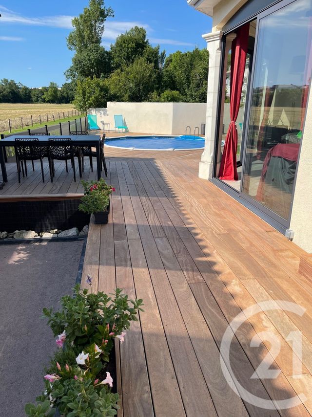 Maison à vendre - 7 pièces - 157 m2 - Champniers - 16 - POITOU-CHARENTES