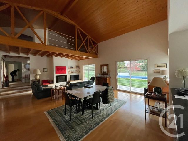 Maison &agrave; vendre - 8 pi&egrave;ces - 187,75 m2 - Puymoyen - 16 - POITOU-CHARENTES