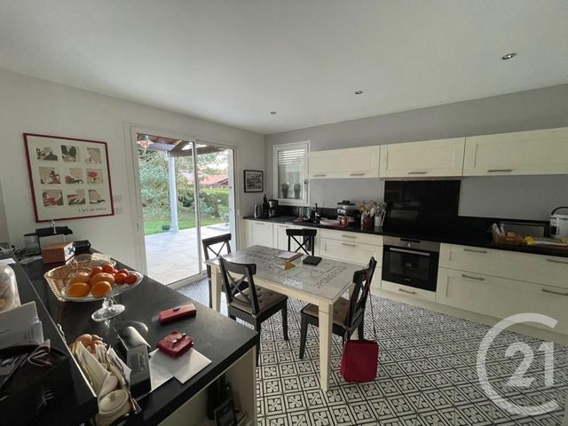 Maison &agrave; vendre - 8 pi&egrave;ces - 187,75 m2 - Puymoyen - 16 - POITOU-CHARENTES