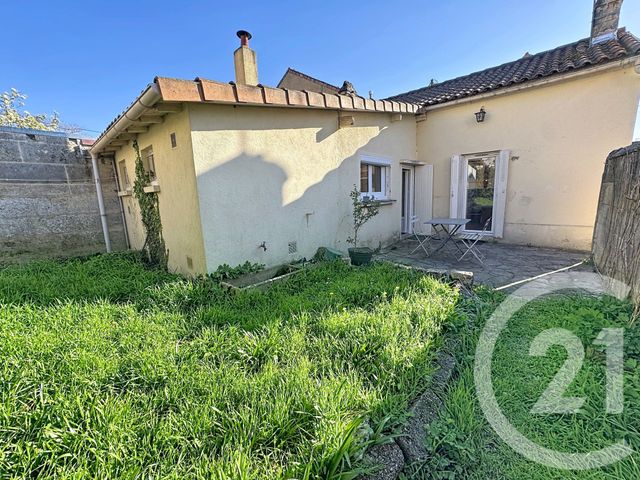 Maison &agrave; vendre - 2 pi&egrave;ces - 52 m2 - Angouleme - 16 - POITOU-CHARENTES