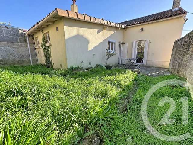 Maison &agrave; vendre - 2 pi&egrave;ces - 52 m2 - Angouleme - 16 - POITOU-CHARENTES