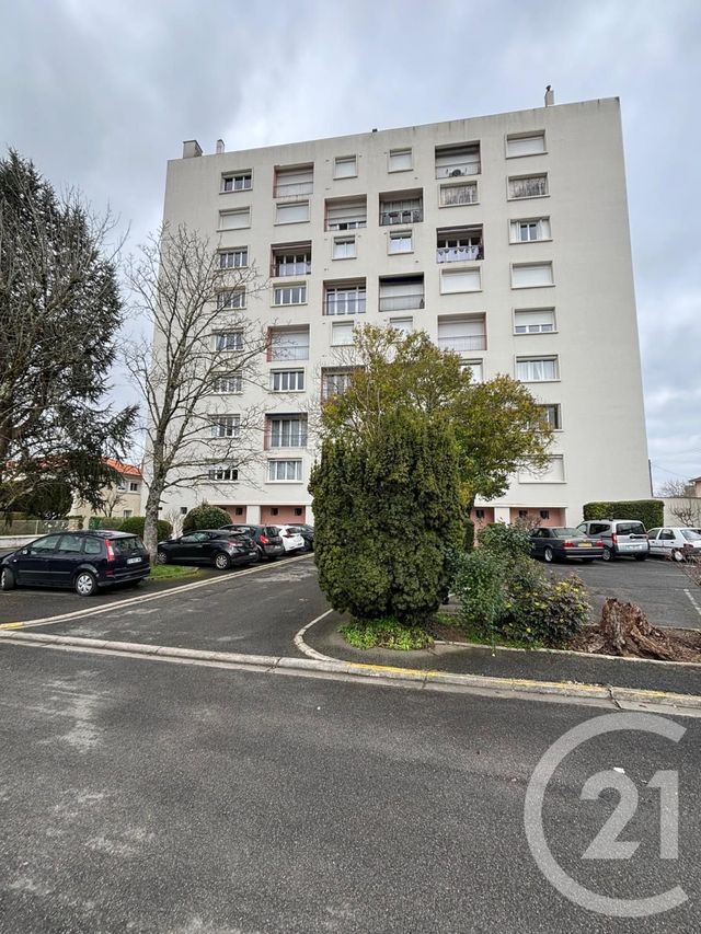 Appartement F4 à vendre - 5 pièces - 86,74 m2 - Angouleme - 16 - POITOU-CHARENTES