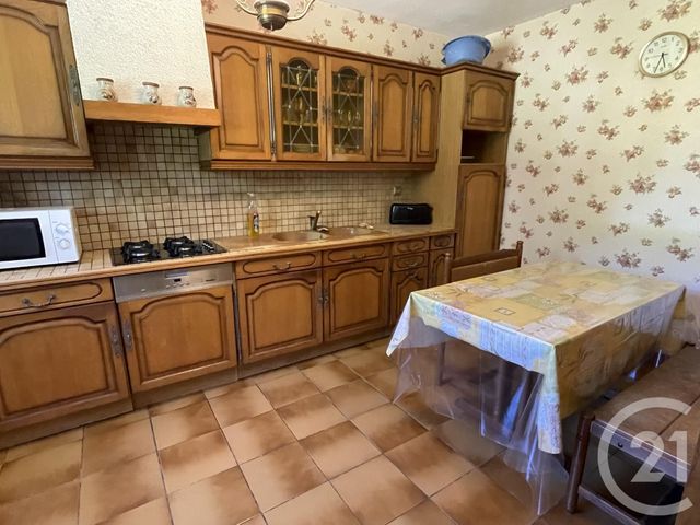 Maison à vendre - 8 pièces - 123,50 m2 - Ruelle Sur Touvre - 16 - POITOU-CHARENTES