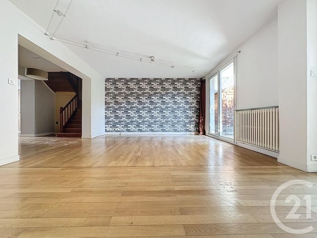 Maison à vendre - 10 pièces - 240 m2 - Angouleme - 16 - POITOU-CHARENTES