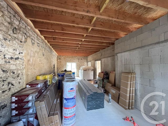 Maison à vendre - 8 pièces - 250 m2 - Ruelle Sur Touvre - 16 - POITOU-CHARENTES