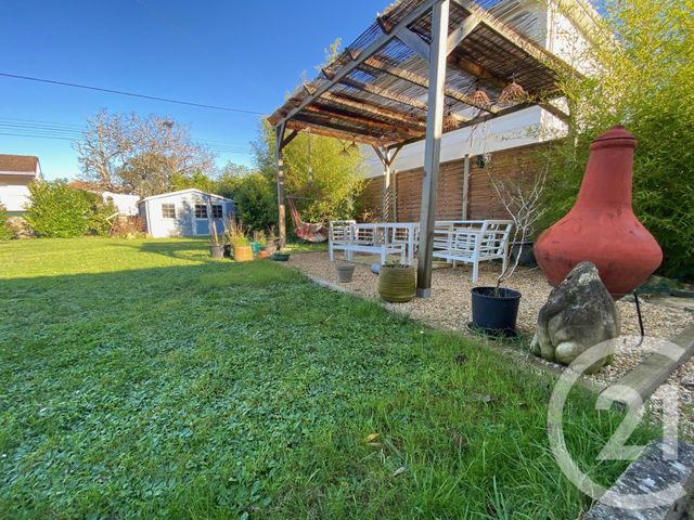 Maison à vendre - 6 pièces - 146,50 m2 - Angouleme - 16 - POITOU-CHARENTES