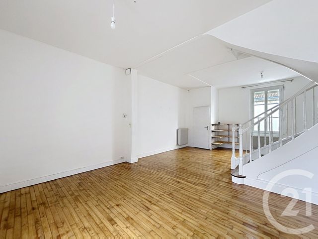 Maison &agrave; louer - 5 pi&egrave;ces - 100,91 m2 - Angouleme - 16 - POITOU-CHARENTES