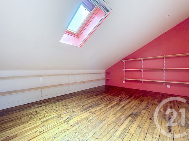 Maison &agrave; louer - 5 pi&egrave;ces - 100,91 m2 - Angouleme - 16 - POITOU-CHARENTES