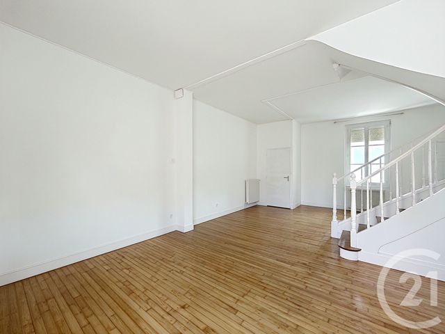 Maison &agrave; louer - 5 pi&egrave;ces - 100,91 m2 - Angouleme - 16 - POITOU-CHARENTES