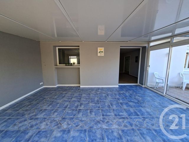 Maison à vendre - 6 pièces - 141 m2 - St Yrieix Sur Charente - 16 - POITOU-CHARENTES