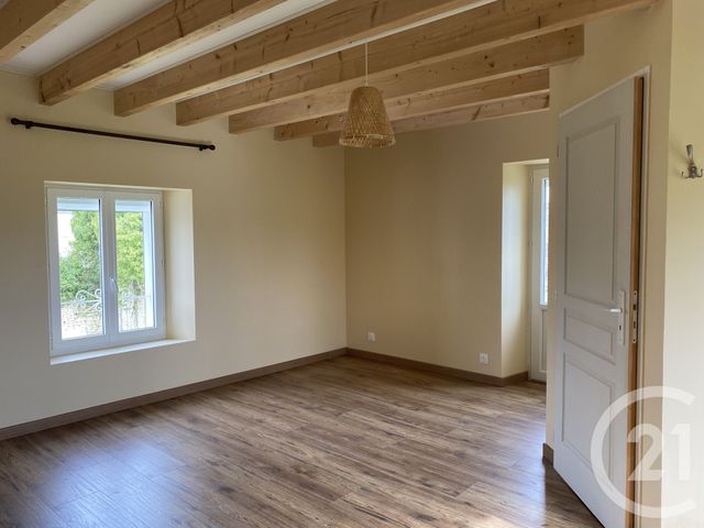 Maison à louer - 7 pièces - 162 m2 - St Genis D Hiersac - 16 - POITOU-CHARENTES