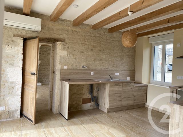 Maison à louer - 7 pièces - 162 m2 - St Genis D Hiersac - 16 - POITOU-CHARENTES