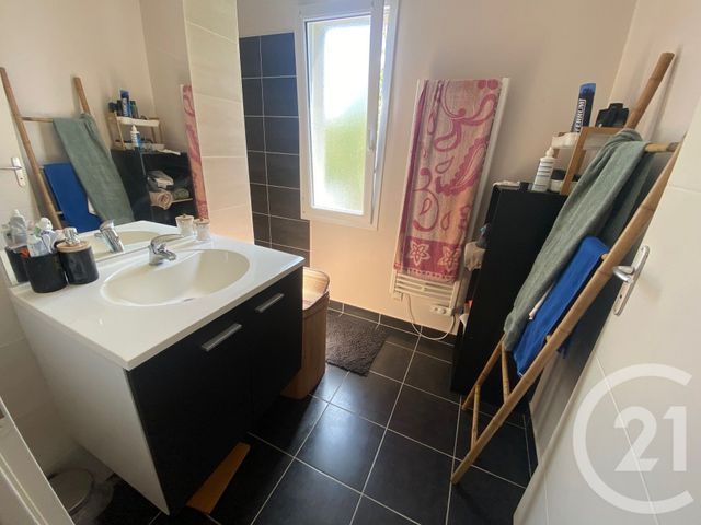 Maison à vendre - 3 pièces - 75,89 m2 - L Isle D Espagnac - 16 - POITOU-CHARENTES