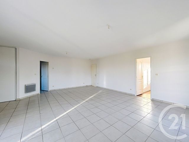 Maison &agrave; louer - 5 pi&egrave;ces - 113 m2 - L Isle D Espagnac - 16 - POITOU-CHARENTES