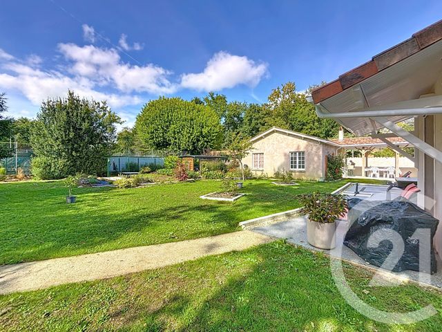 Maison &agrave; vendre - 6 pi&egrave;ces - 148 m2 - Fleac - 16 - POITOU-CHARENTES