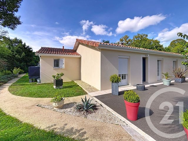 Maison &agrave; vendre - 6 pi&egrave;ces - 148 m2 - Fleac - 16 - POITOU-CHARENTES