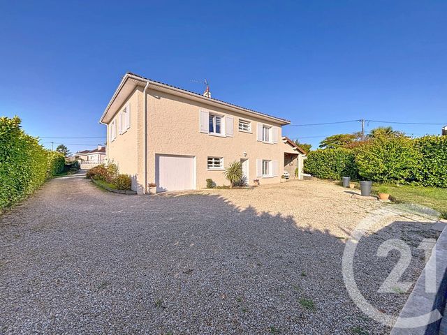 Maison &agrave; vendre - 5 pi&egrave;ces - 106 m2 - Ruelle Sur Touvre - 16 - POITOU-CHARENTES
