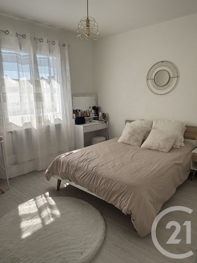 Maison &agrave; vendre - 5 pi&egrave;ces - 106 m2 - Ruelle Sur Touvre - 16 - POITOU-CHARENTES