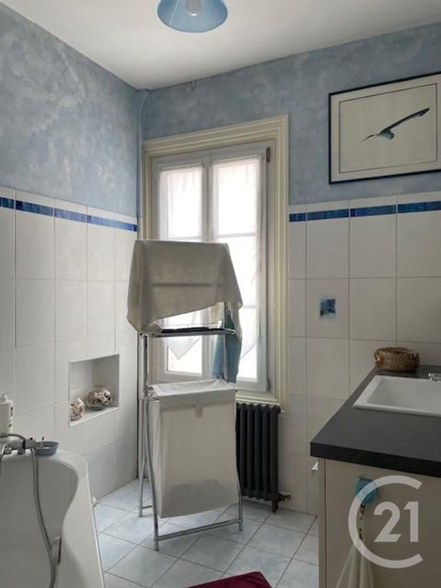 Maison à vendre - 5 pièces - 120 m2 - Angouleme - 16 - POITOU-CHARENTES