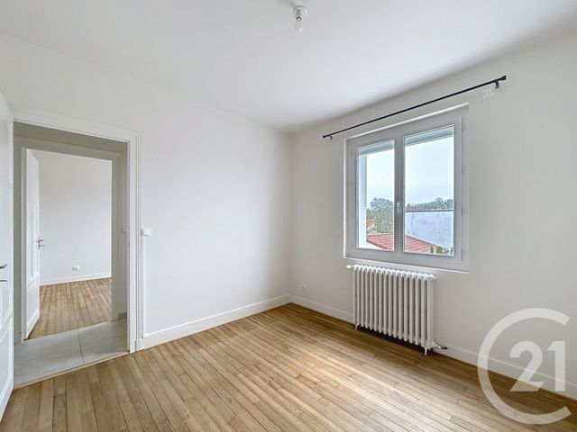 Maison à louer - 4 pièces - 123,28 m2 - Ruelle Sur Touvre - 16 - POITOU-CHARENTES