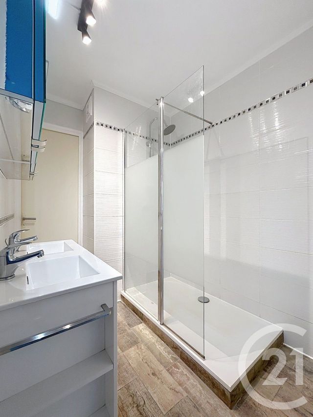 Appartement F3 à louer - 3 pièces - 62,69 m2 - Angouleme - 16 - POITOU-CHARENTES