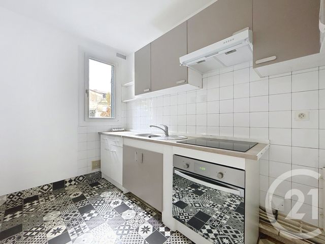 Appartement F3 à louer - 3 pièces - 62,69 m2 - Angouleme - 16 - POITOU-CHARENTES