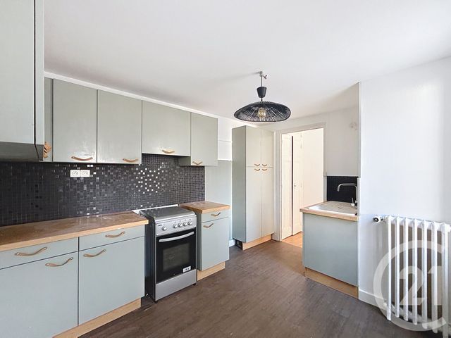 Appartement F4 à louer - 3 pièces - 103 m2 - Angouleme - 16 - POITOU-CHARENTES