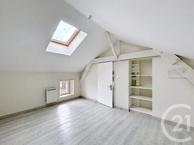 Appartement F2 &agrave; louer - 2 pi&egrave;ces - 27,33 m2 - Gond Pontouvre - 16 - POITOU-CHARENTES