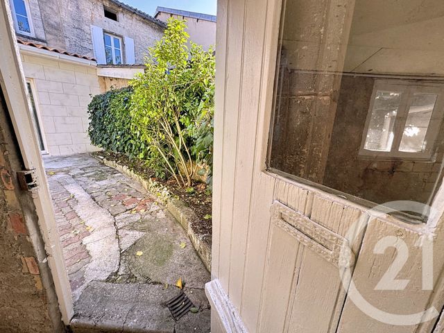 Maison à vendre - 3 pièces - 80 m2 - Angouleme - 16 - POITOU-CHARENTES