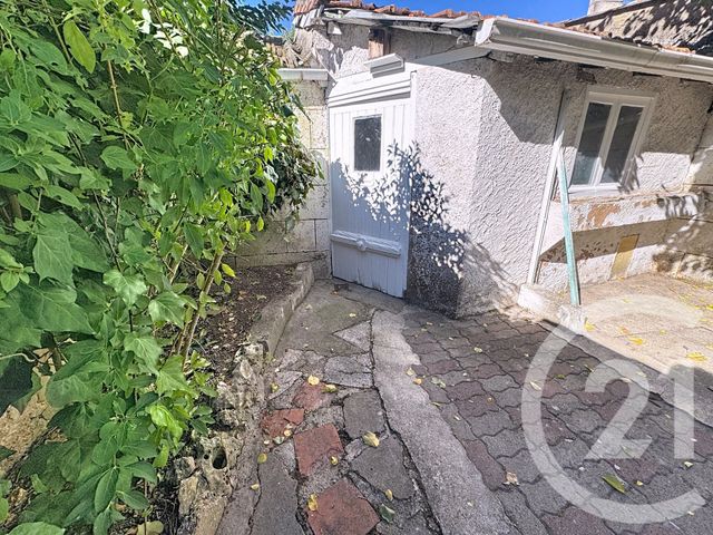 Maison à vendre - 3 pièces - 80 m2 - Angouleme - 16 - POITOU-CHARENTES