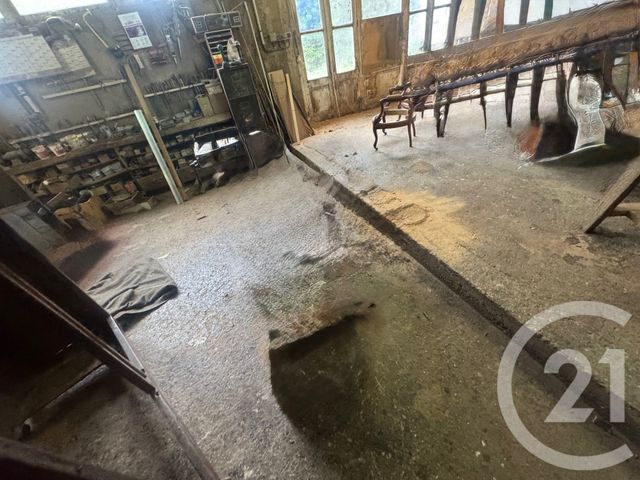 Maison à vendre - 2 pièces - 150 m2 - Soyaux - 16 - POITOU-CHARENTES