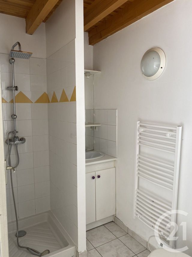 Appartement F2 bis à louer - 3 pièces - 51,51 m2 - Gond Pontouvre - 16 - POITOU-CHARENTES