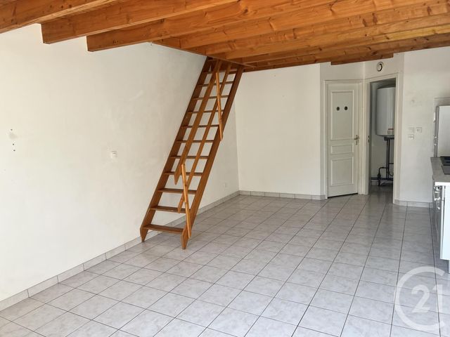 Appartement F2 bis à louer - 3 pièces - 51,51 m2 - Gond Pontouvre - 16 - POITOU-CHARENTES