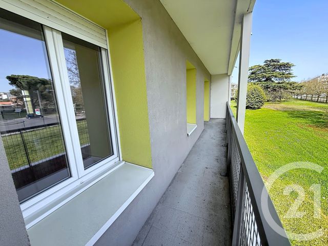 Appartement F4 &agrave; vendre - 4 pi&egrave;ces - 64 m2 - Angouleme - 16 - POITOU-CHARENTES