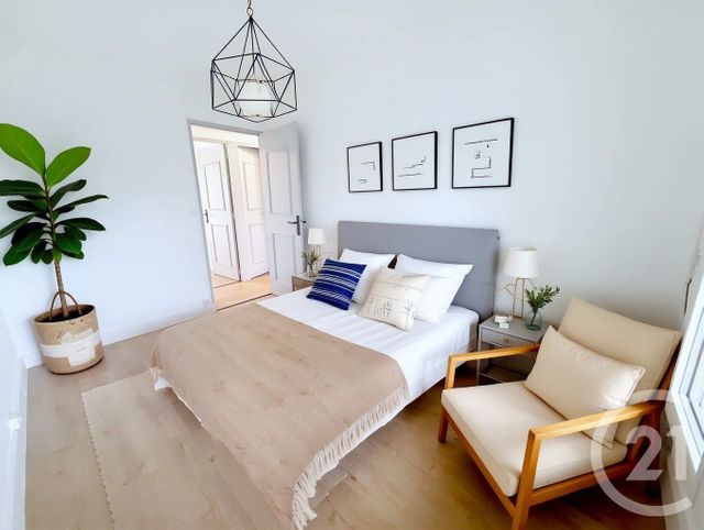 Appartement F4 à vendre - 4 pièces - 64 m2 - Angouleme - 16 - POITOU-CHARENTES