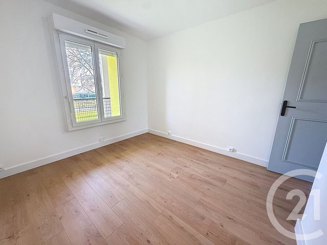 Appartement F4 &agrave; vendre - 4 pi&egrave;ces - 64 m2 - Angouleme - 16 - POITOU-CHARENTES