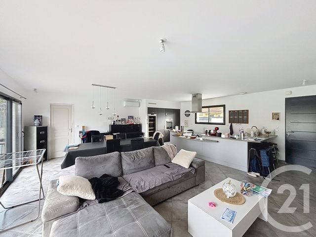 Maison &agrave; vendre - 5 pi&egrave;ces - 96 m2 - Nersac - 16 - POITOU-CHARENTES